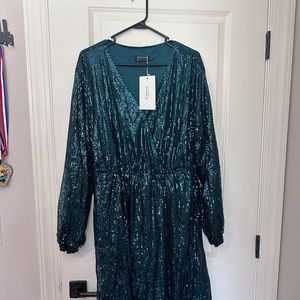 BNWT Bloomchic Emerald Green Sequin Dress (#074)